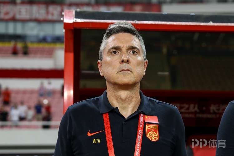 津媒：U23国足战澳大利亚以防守为主，安东尼奥可能会更加保守