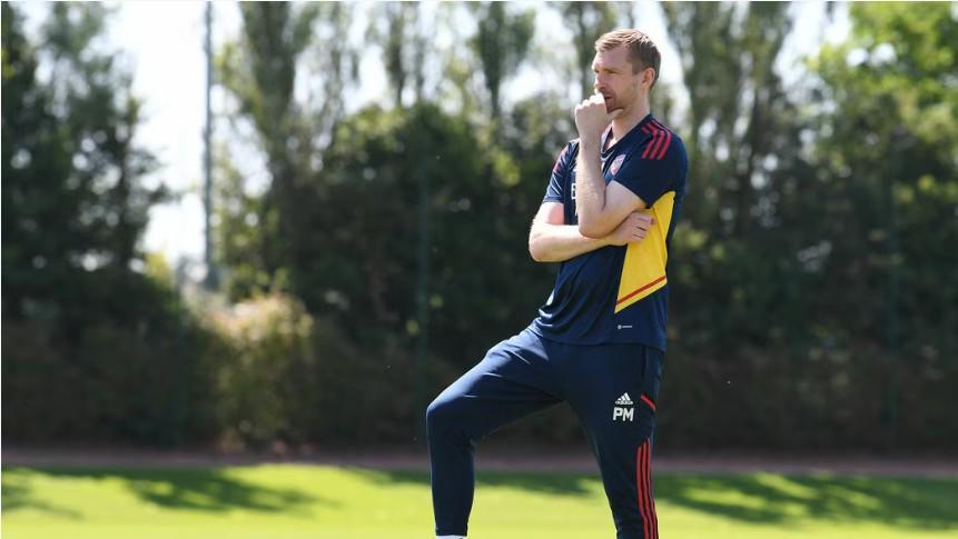 默特萨克：道曼的成长之路充满挑战，他们也在激励下一代发展